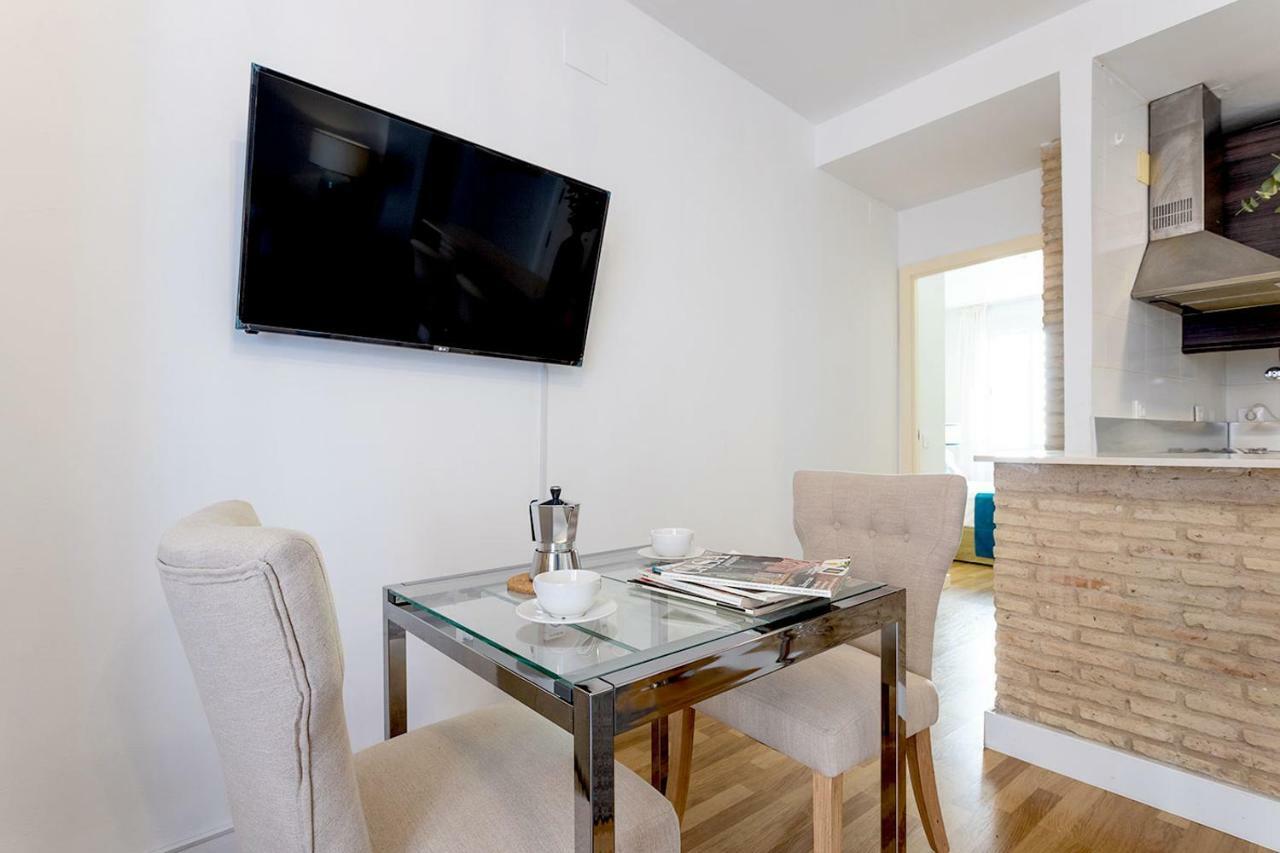 Genteel Home Francos Sevilla Bagian luar foto
